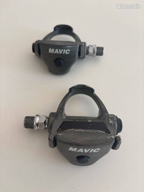 Paire de pédales de vélo course Mavic (image 1)