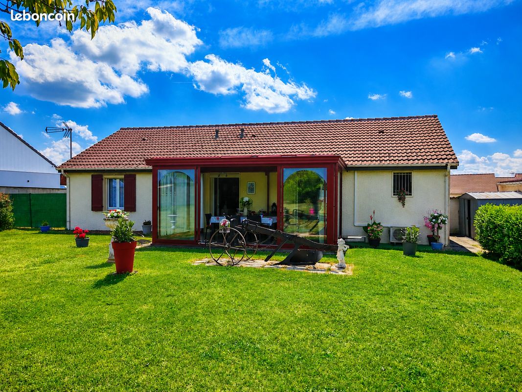 Maison 5 pièces 91 m² · à Jaillon · 90,7 m² · 221 400 €