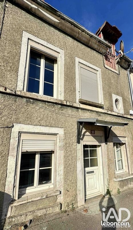 Maison 3 pièces 100 m² · à Bar-sur-Aube · 100 m² · 29 000 €
