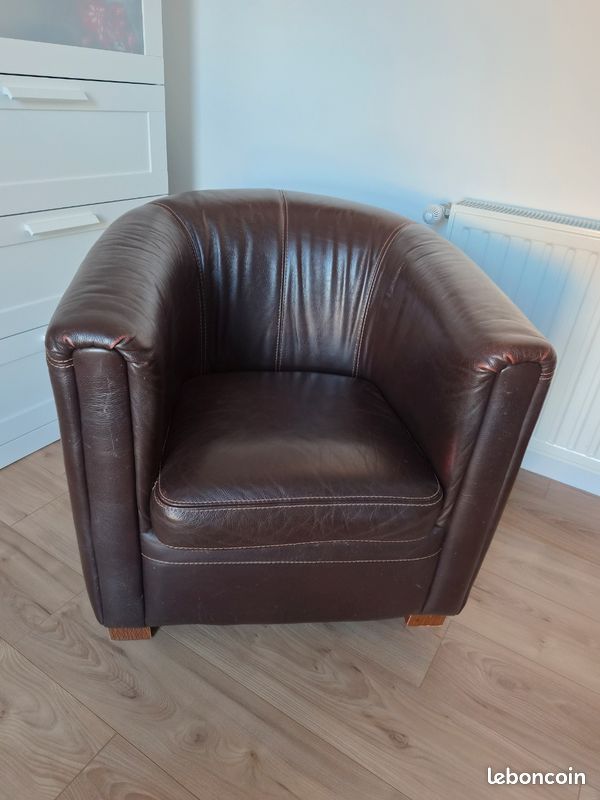 Fauteuil cuir center (image 1)