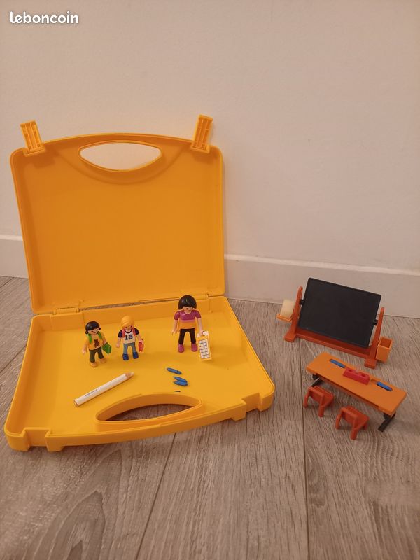 Valisette Playmobil (image 1)
