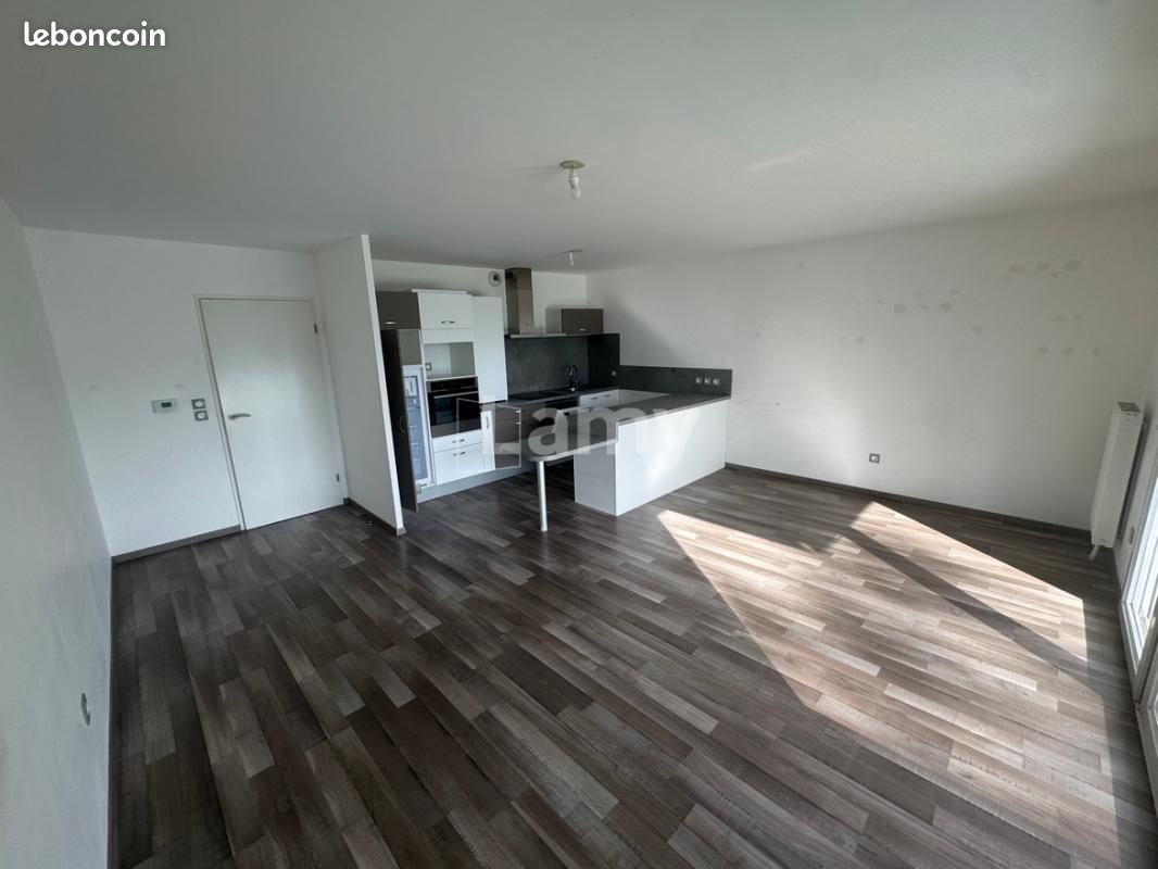 Appartement 3 pièces 66 m² · à Loos · 66 m² · 885 €/mois