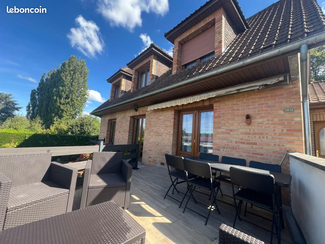 Maison 9 pièces 131 m² · à Bruay-la-Buissière · 131 m² · 259 500 €
