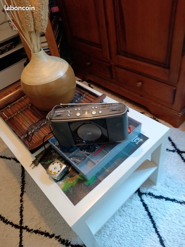 Poste de radio et CD stereo (image 3)
