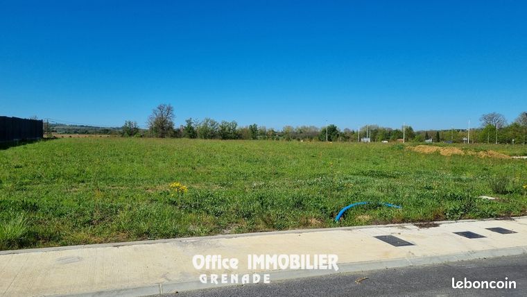Terrain 609 m² LASSERRE
