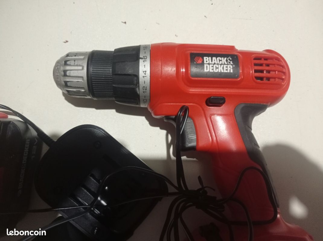 Perceuse visseuse black et Decker (image 2)