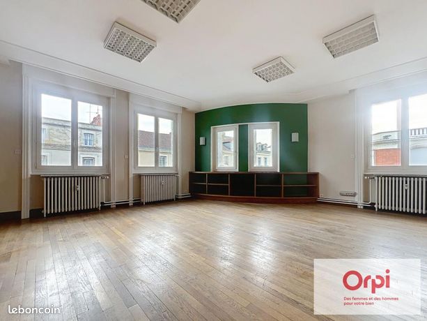 Appartement 4 pièces 135 m²