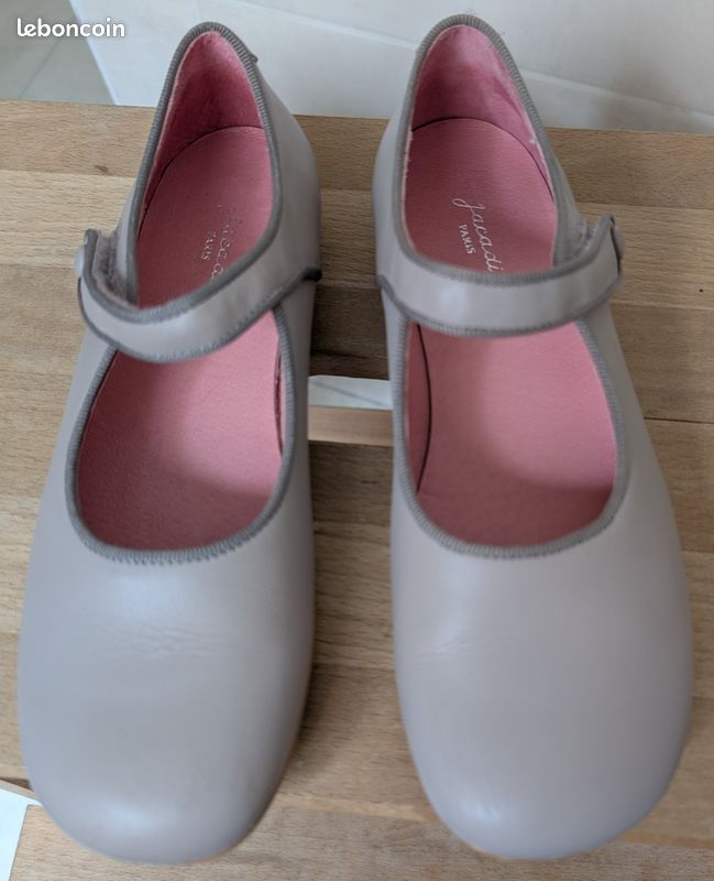 Chaussures Jacadi Charles IX en cuir pour fille, couleur beige