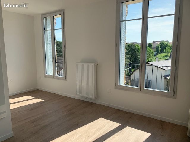 Appartement 2 pièces 33 m² · à Plaisir · 33 m² · 905 €