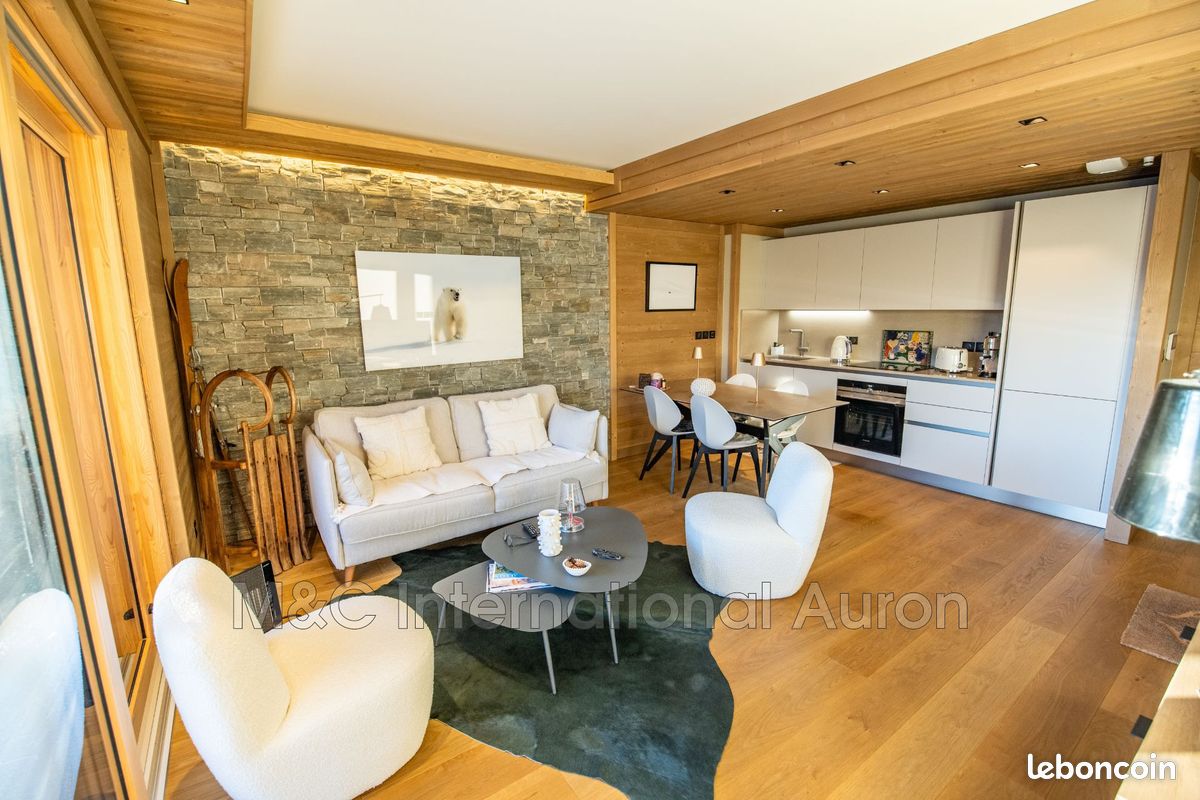 Appartement 2 pièces 43 m² · à Saint-Étienne-de-Tinée · 43 m² · 460 000 €