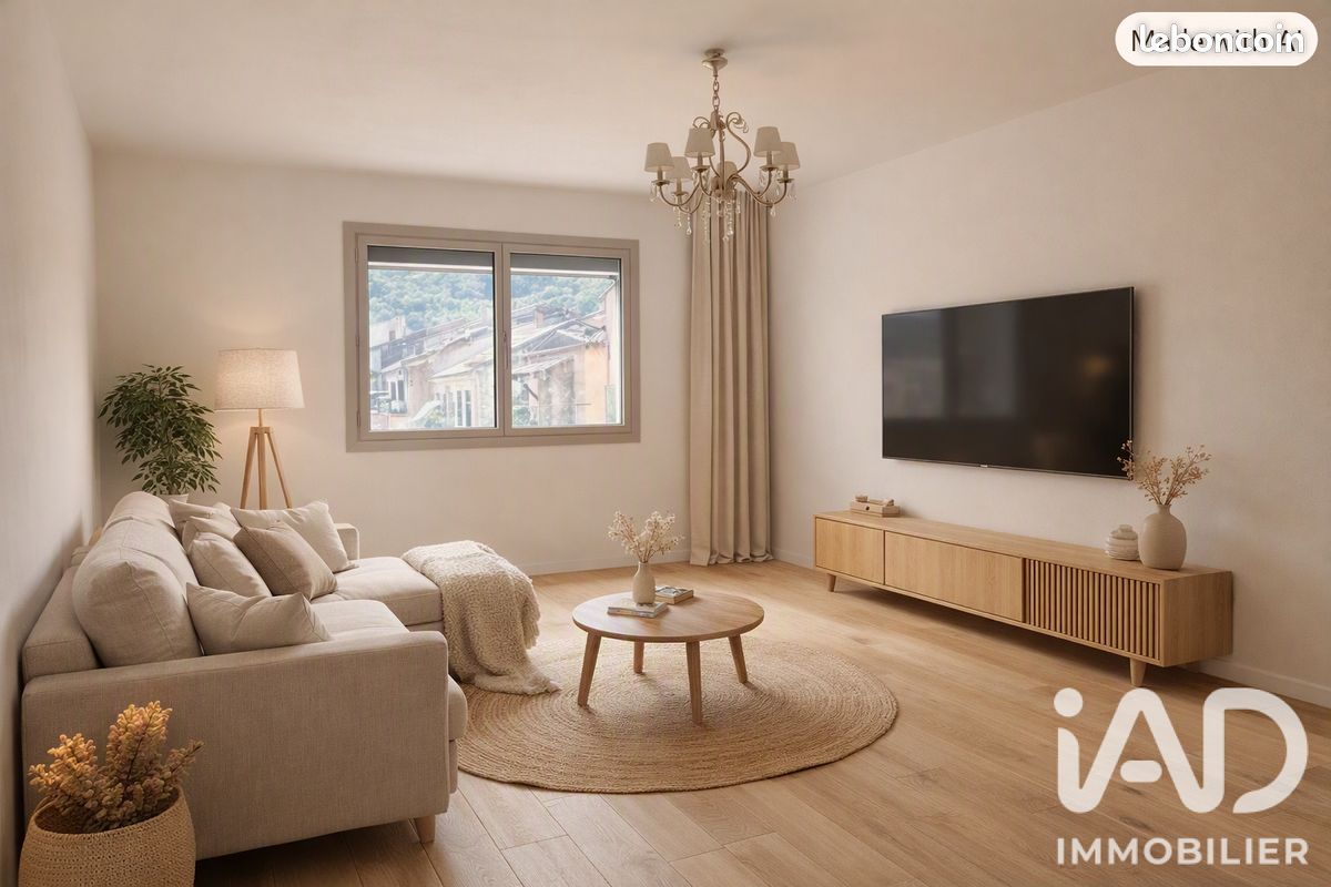 Appartement 3 pièces 73 m² · à Solliès-Pont · 73 m² · 931 €/mois