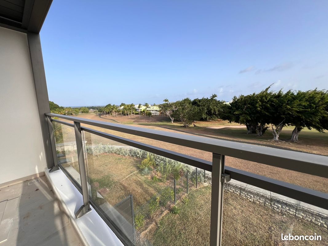 Appartement 4 pièces 118 m² · à Saint-François · 118 m² · 695 000 €