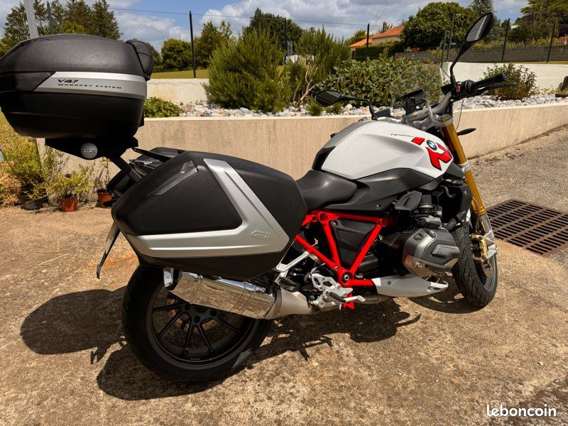 BMW R1200R Roadster (image 1)
