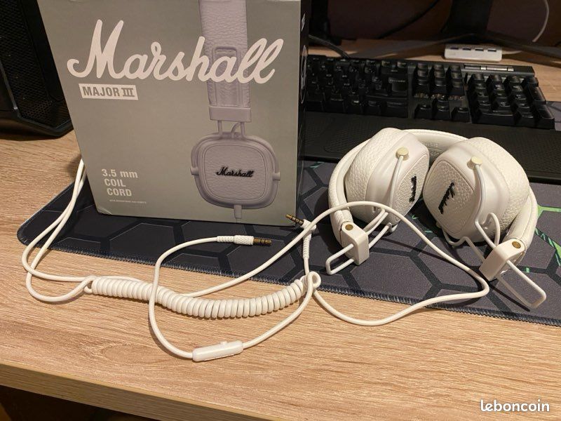 Casque HI-FI filaire Marshall Major 3 (image 1)