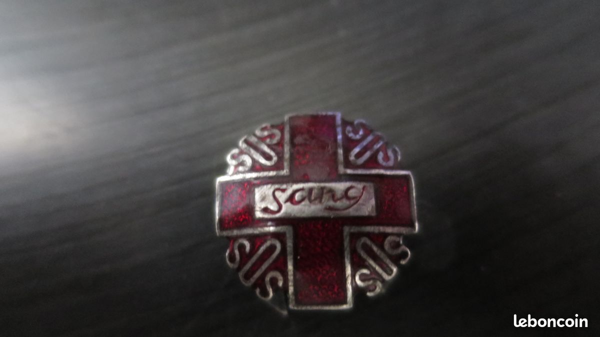 Insigne De Boutonnière émail SERRE PONCON, Blason Original France Ancien