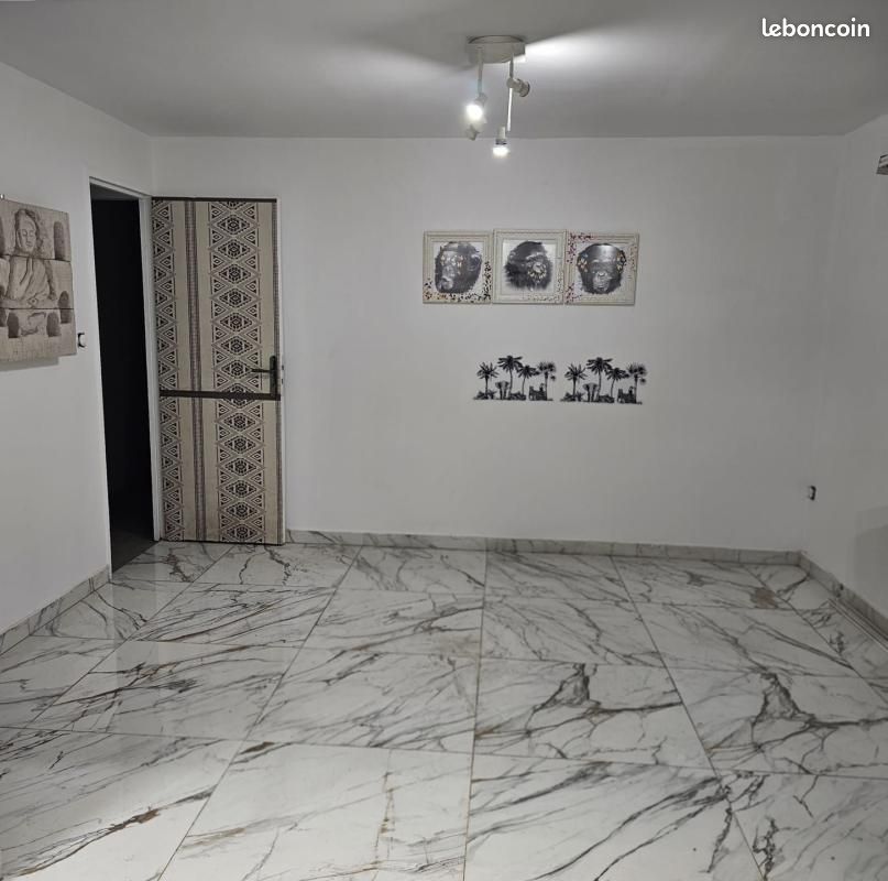 Appartement 3 pièces 58 m² · à Les Abymes · 58 m² · 900 €