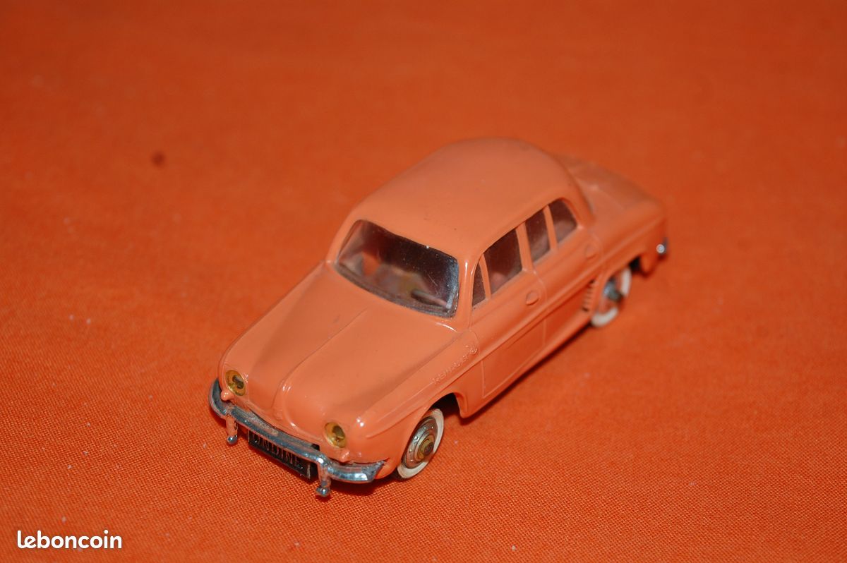 Renault Ondine Norev 1/43 - Miniature Avec Servo Direction, état Occasion