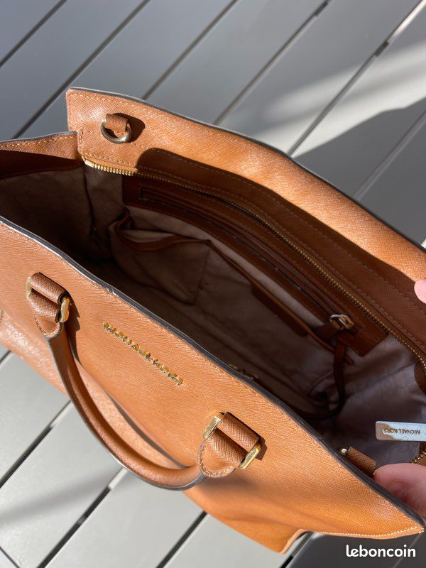 Sac Michael Kors sac de luxe d'occasion authentique