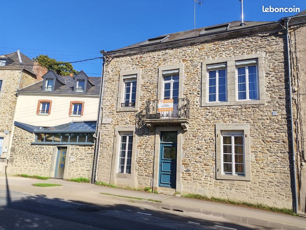 Maison 5 pièces 179 m² · à Mayenne · 179 m² · 189 000 €
