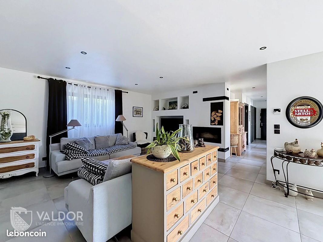 Maison 5 pièces 113 m² · à Belleville-en-Beaujolais · 113 m² · 375 000 €
