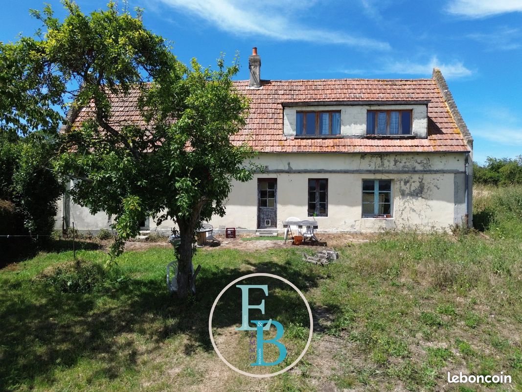 Maison 5 pièces 85 m² · à Petiville · 85 m² · 255 000 €
