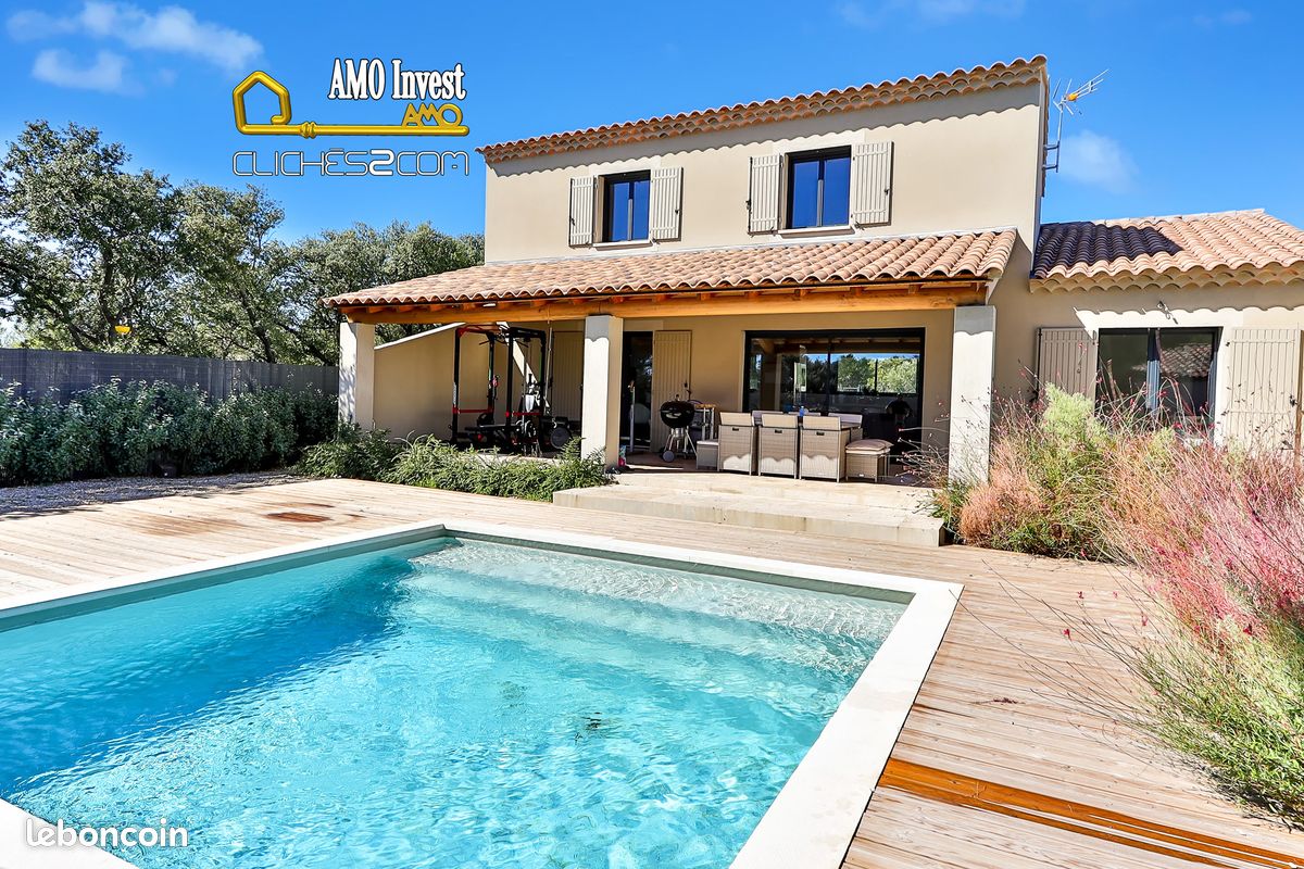 Maison 4 pièces 125 m² · à Aureille · 125 m² · 570 000 €