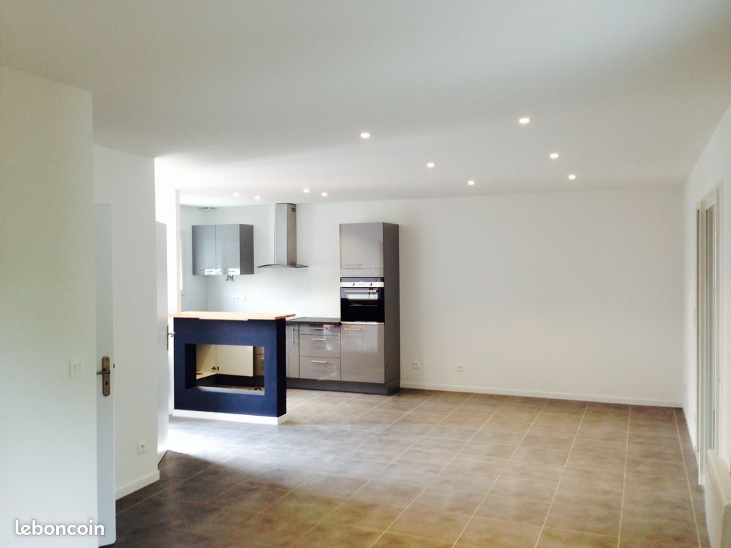 Maison a louer villenave-d'ornon - 4 pièce(s) - 100 m2 - Surfyn