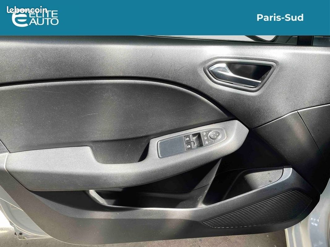 RENAULT Clio Blue dCi 85 Business (image 17)