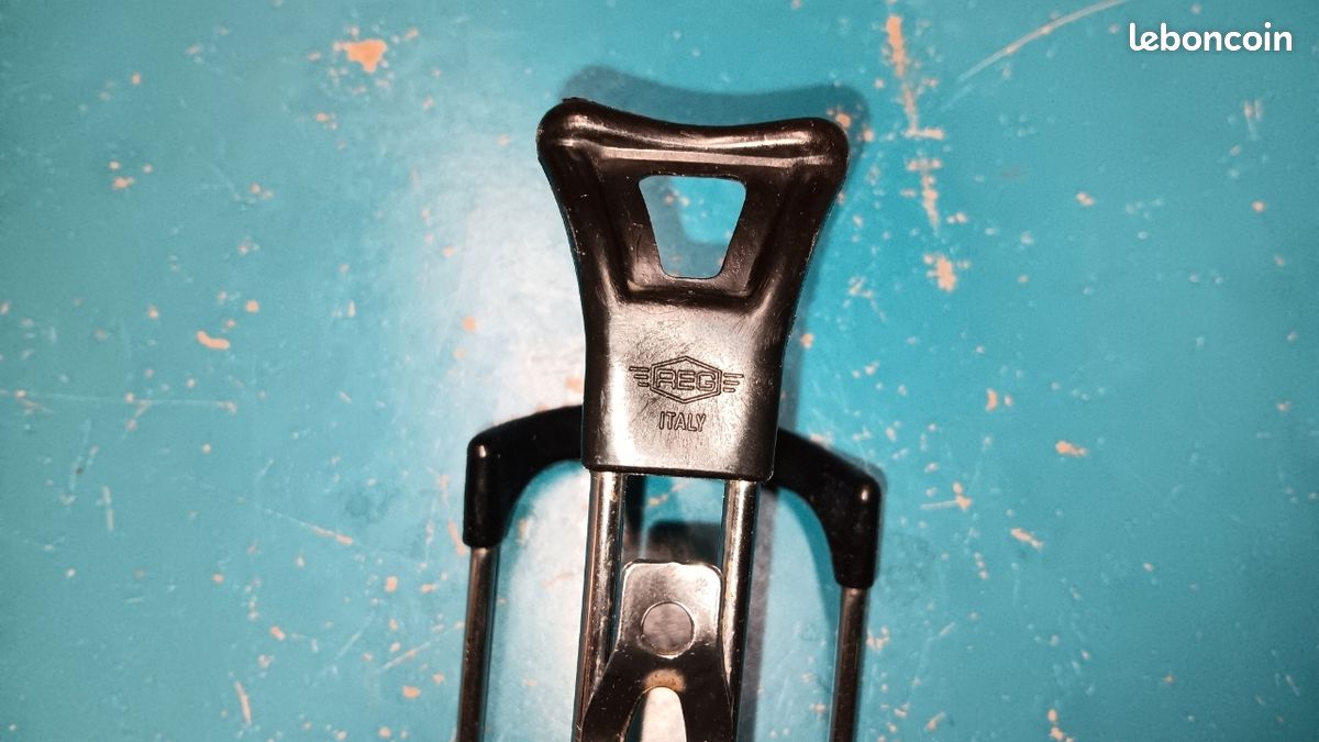 Porte-bidons REG ITALY - Années 80 - Vintage - Occasion
