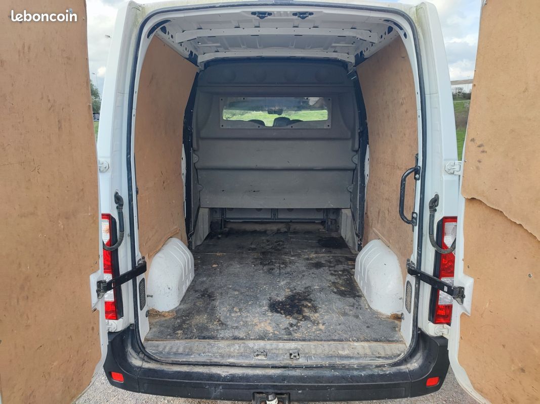RENAULT MASTER CABINE APPROFONDIE L2H2 3.5t 2.3 dCi 130 E6 GRAND CONFORT (image 16)