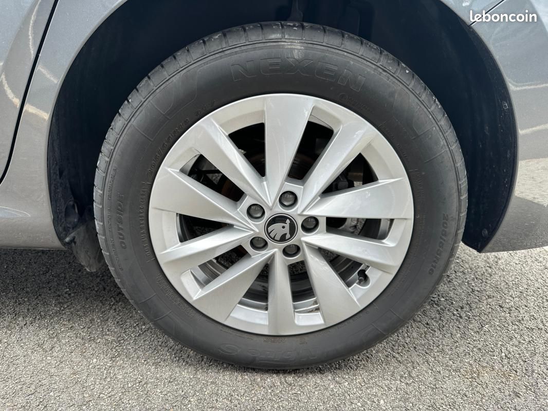 Skoda Scala 1.0 TSI Evo 2 116 ch BVM6 Selection (image 32)