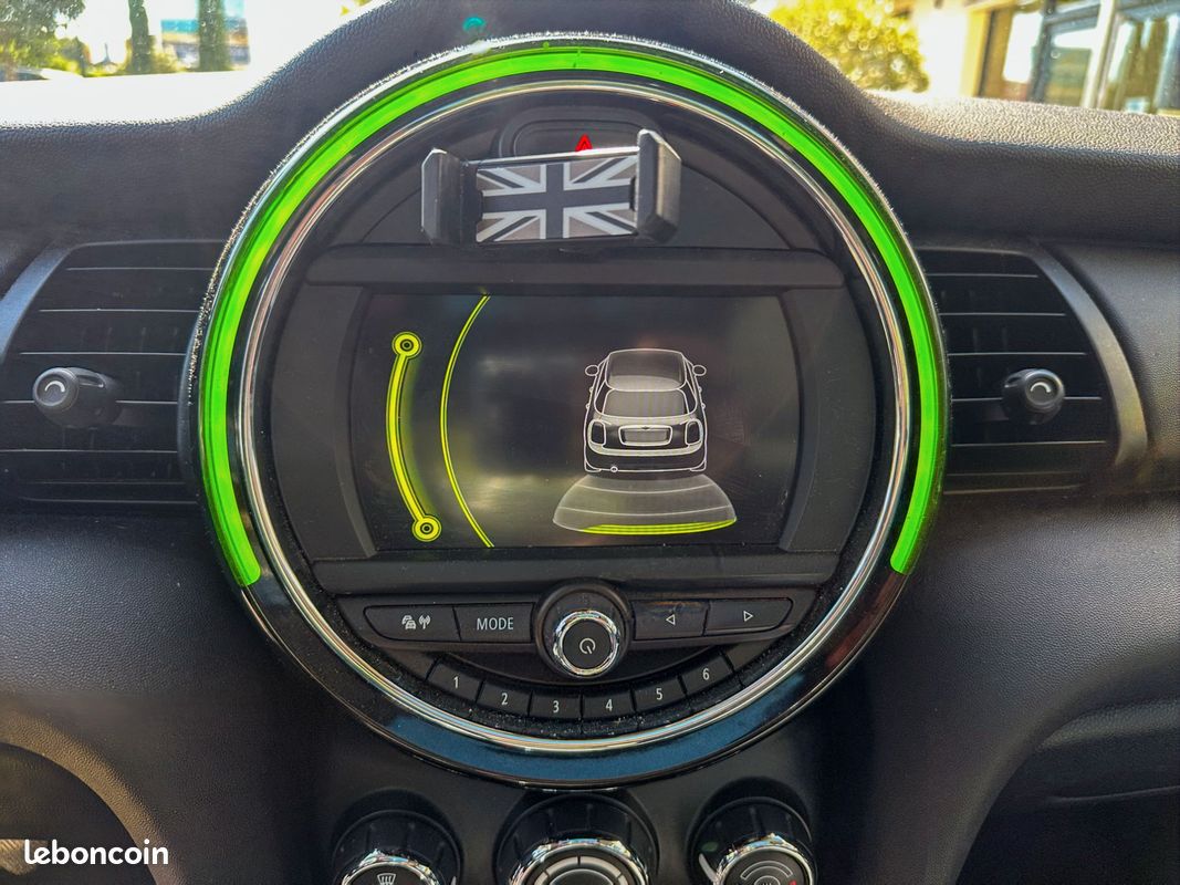 MINI MINI ONE 5 PORTES SHOREDITCH - 1.2L 102CH - TOIT OUVRANT - RADAR ARRIERE - CLIm (image 9)