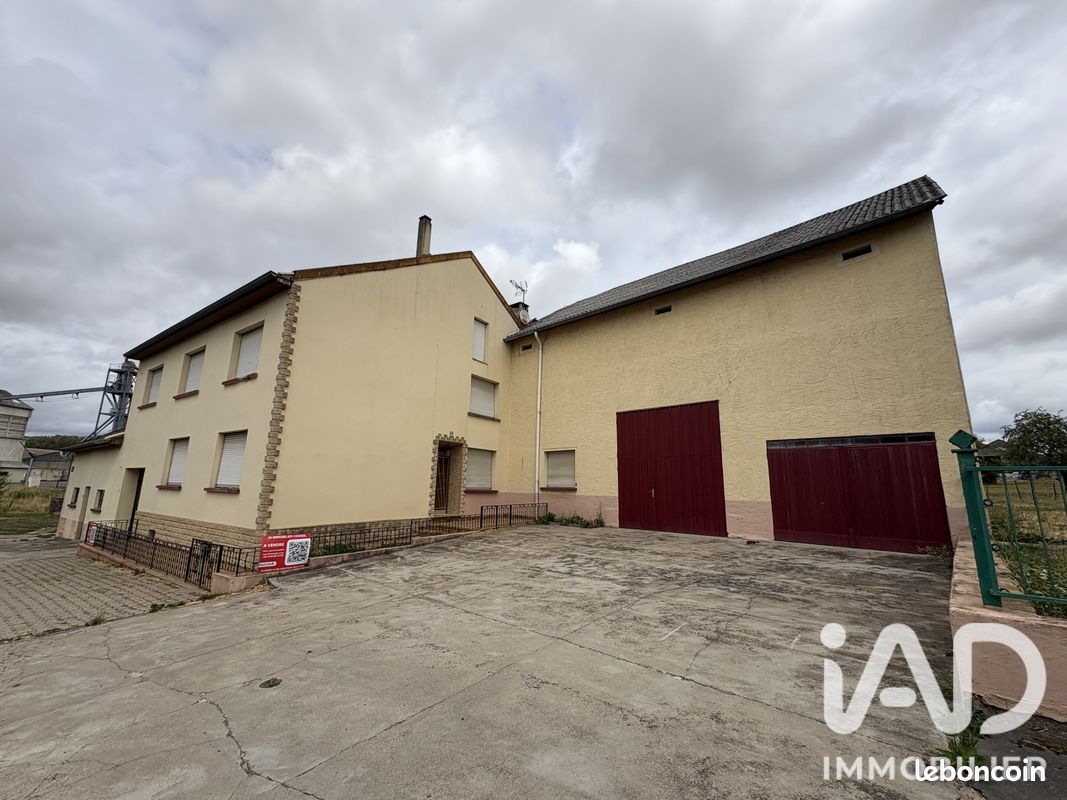 Maison 7 pièces 180 m² · à Manderen-Ritzing · 180 m² · 340 000 €