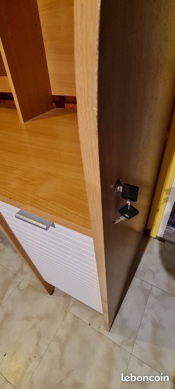 Bureau (image 7)