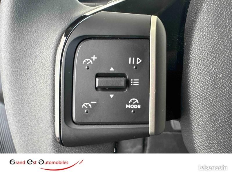 Citroen C3 Aircross 1.2 Hybride 145ch MAX e-DCS6 7 places (image 15)