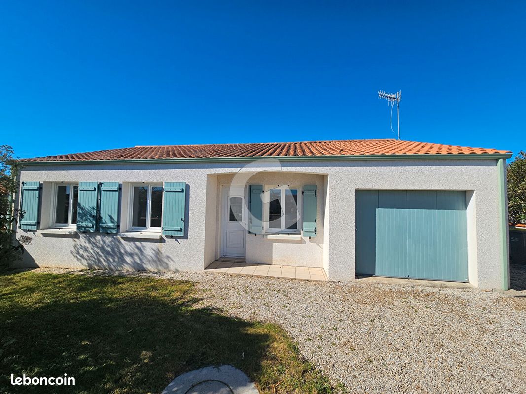 Maison 4 pièces 87 m² · à Angles · 87 m² · 232 900 €