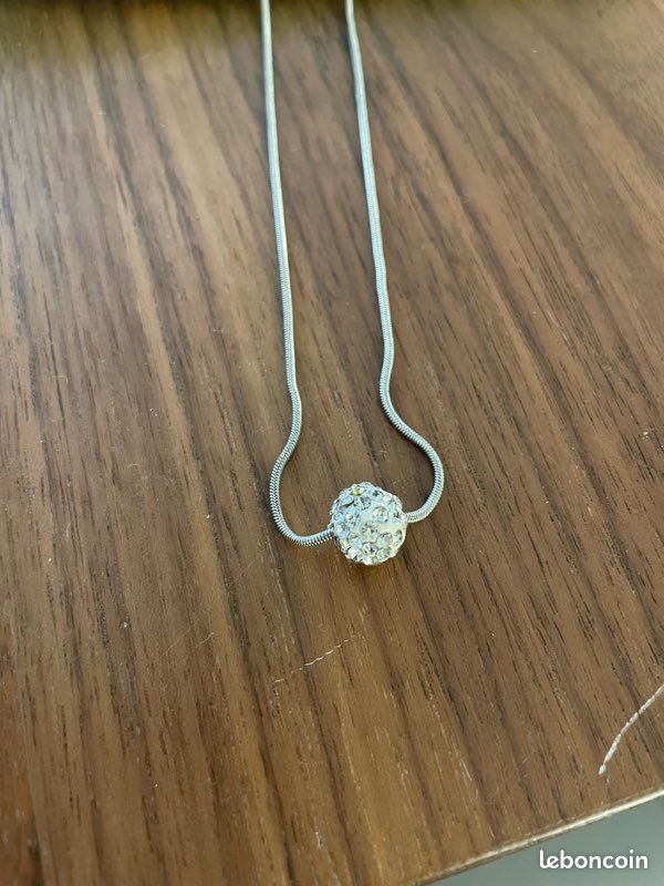 Vend collier chambala (image 1)