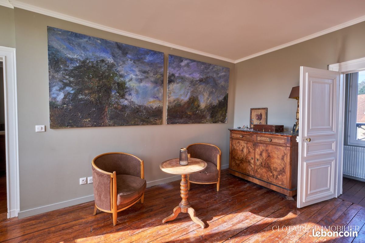 Propriété 10 pièces 204 m² (image 8)