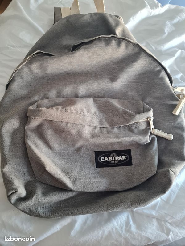 Sac Eastpak Padded Pak’r gris et blanc (image 1)