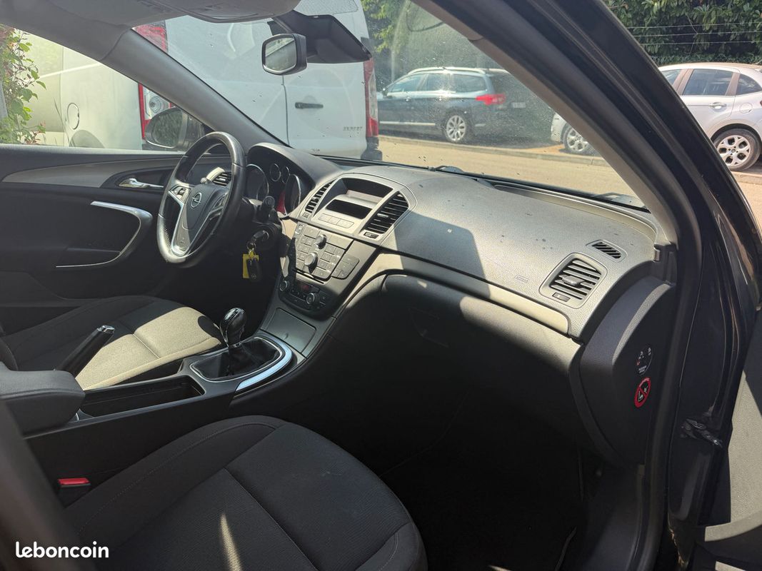 Opel Insignia Sports Tourer 2.0 CDTI 130 ch Innovation (image 11)