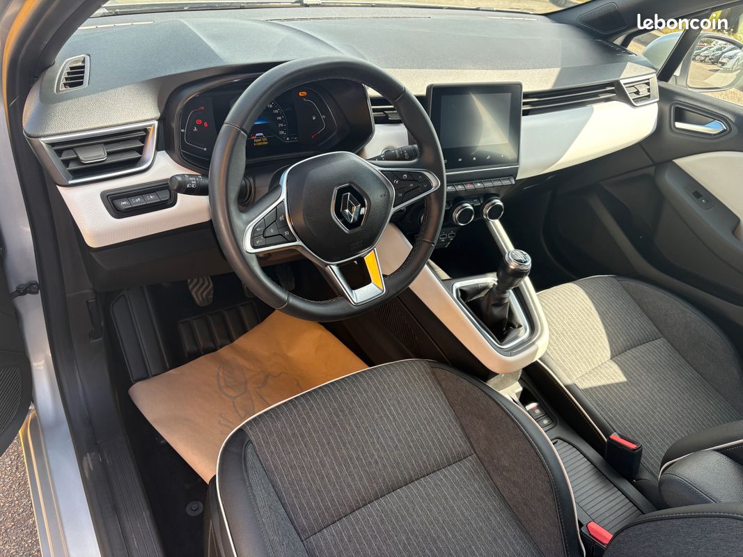Clio 5 (image 5)