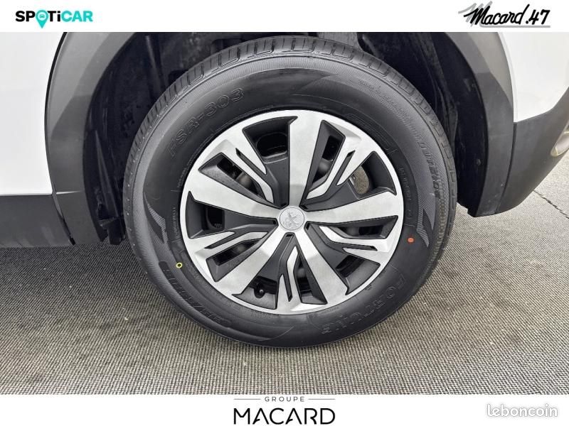 Peugeot 2008 1.2 PureTech 100ch S&S Active (image 13)
