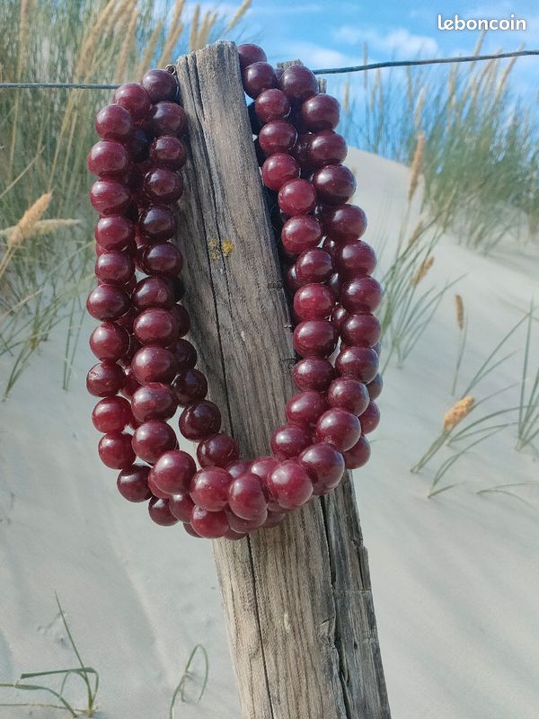 Collier en résine (image 4)