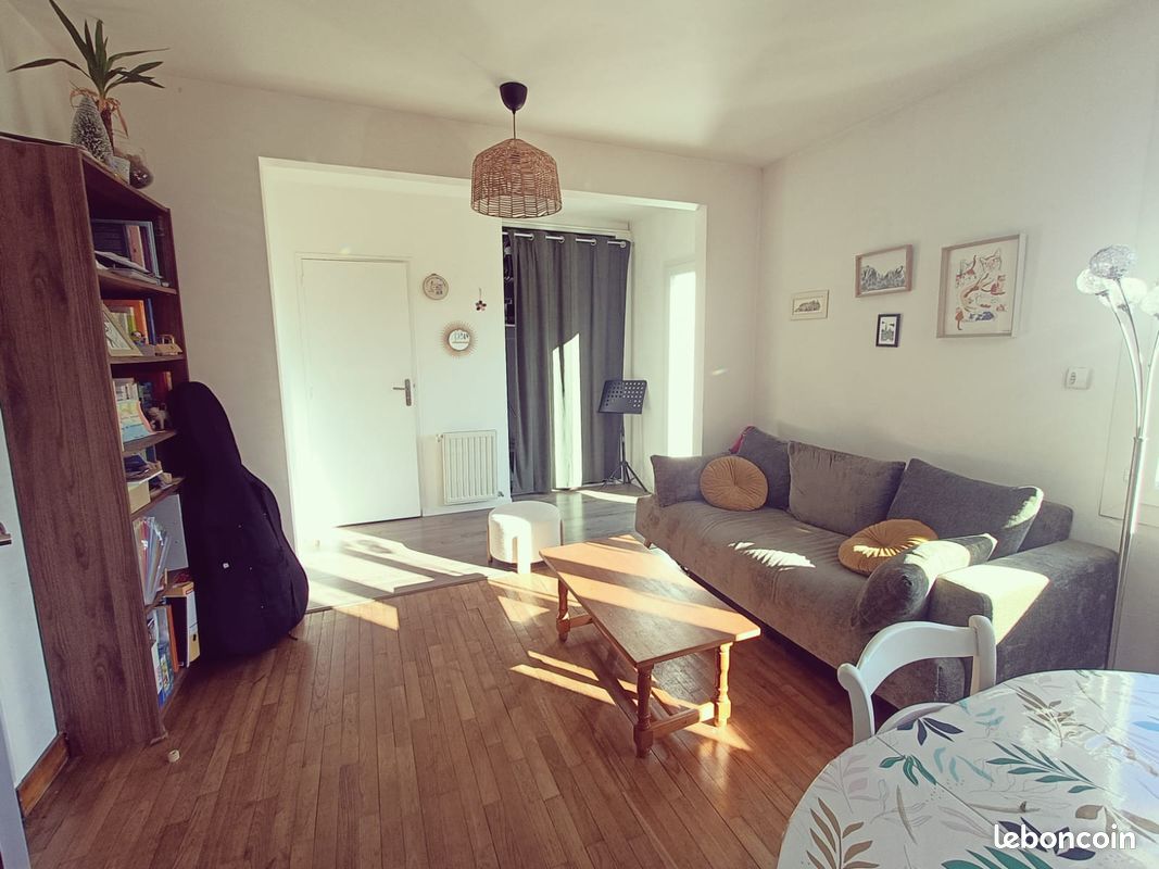 Maison 5 pièces 80 m² · à Locminé · 80 m² · 880 €/mois