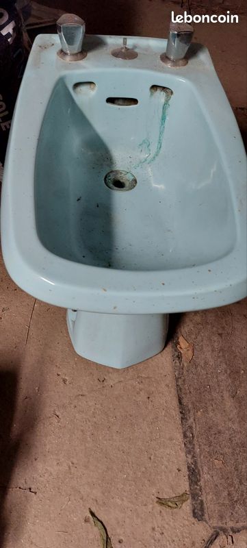 Lavabo et bidet bleu vintage (image 4)