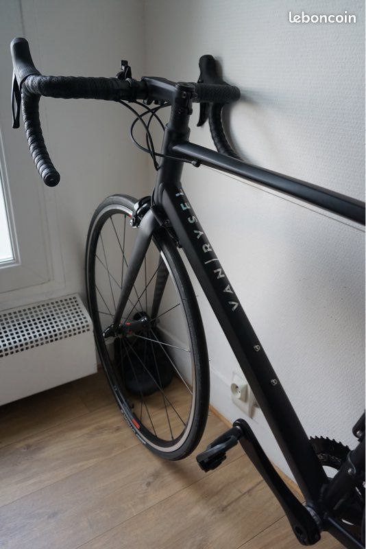 VAN RYSEL EDR AF 105 Noir Vélos