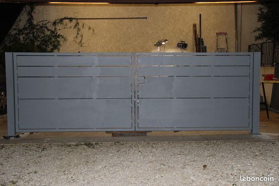 Portail fer sur mesure (image 1)