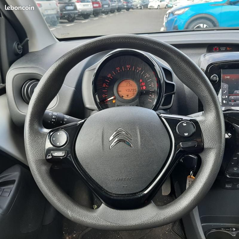 Citroën C1 1.0 Vti 72CH FEEL (image 8)
