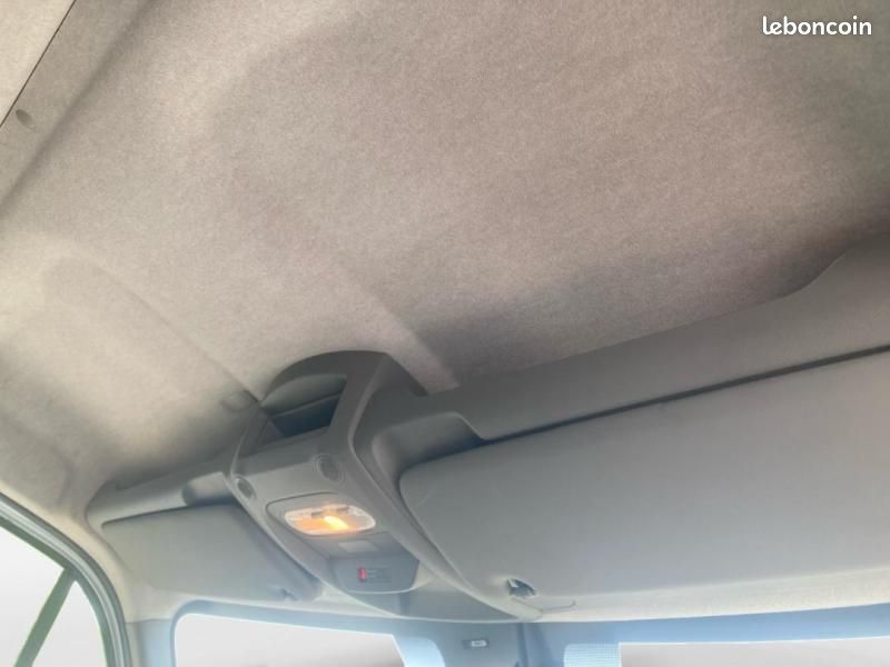 Renault Master Fg F3500 L2H2 2.3 Blue dCi 135ch Confort Euro6E (image 28)