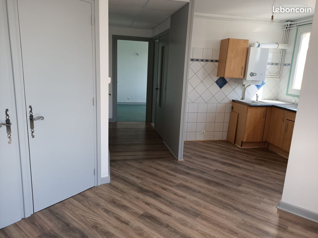 Appartement 2 pièces 49 m² · à Roanne · 49 m² · 425 €/mois